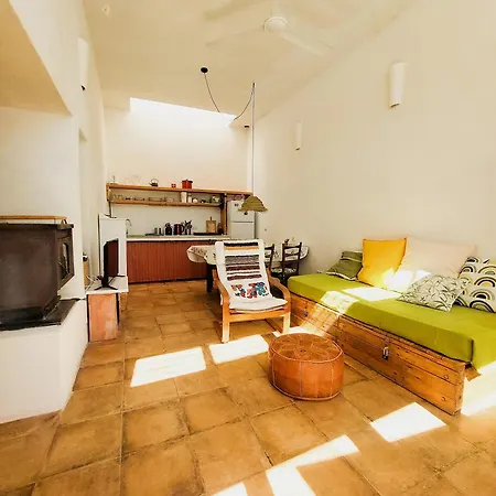 La Casa De Golondrinas